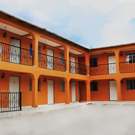 Hotel Sierra Azul クリル エクステリア 写真