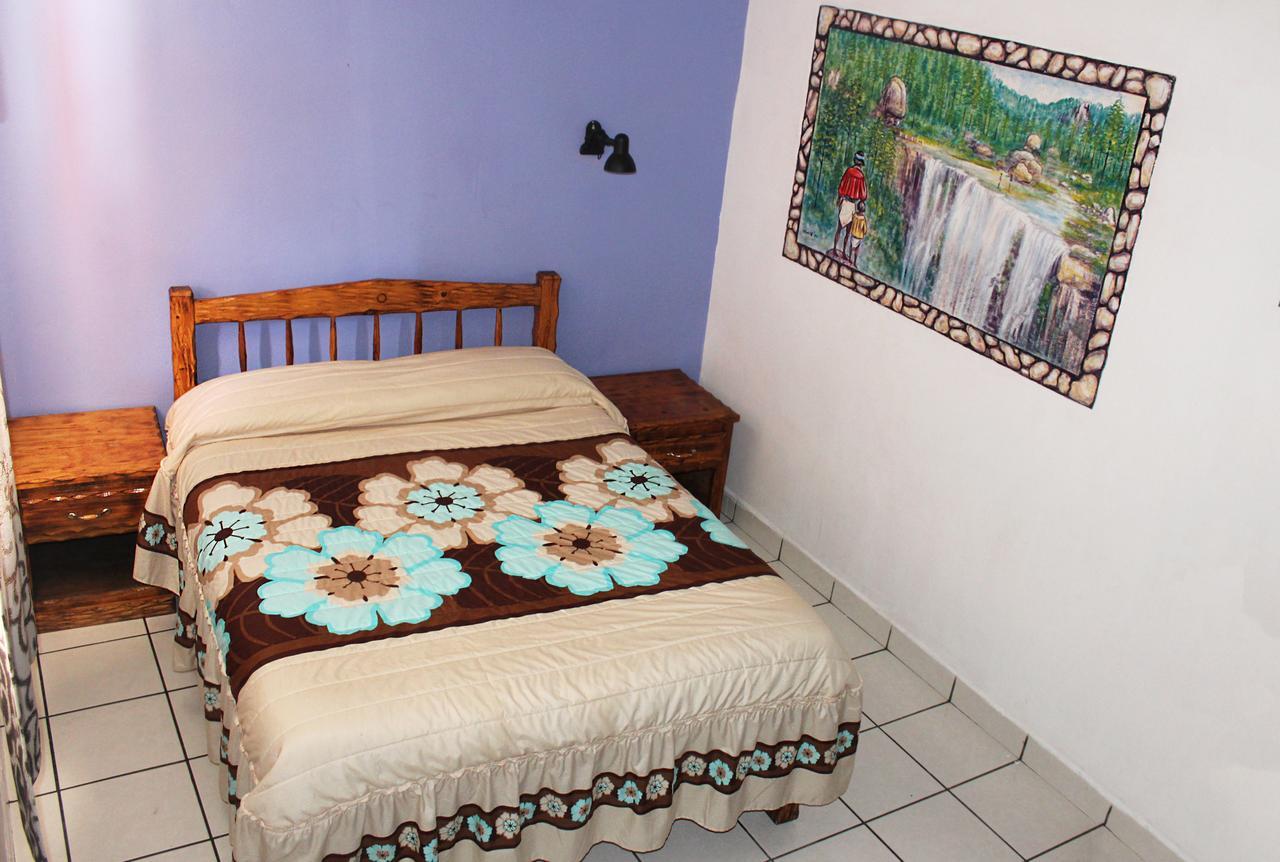Hotel Sierra Azul クリル エクステリア 写真